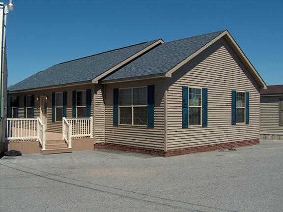 Patriot Home Sales - Model: HR108-A Sample Home Pennwest Oakland Sample Home # 2  Ranch Style Modular Home - Front Exterior Photo
