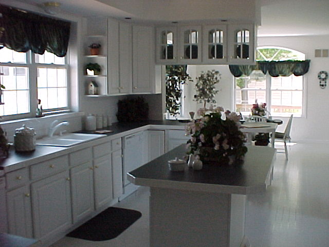 Patriot Two Story Kitchen Photo 1 Patriot Two Story Kitchen Photo 1